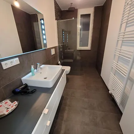 Apartament Moderne Neubauwohnung In Stadtmitte